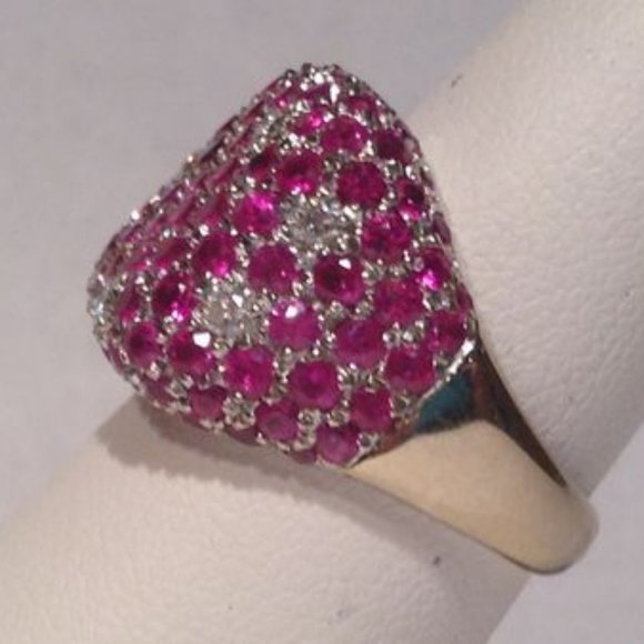 Jewelry - ♥ 90's 18K Gold ♥ Pink Sapphire Diamonds